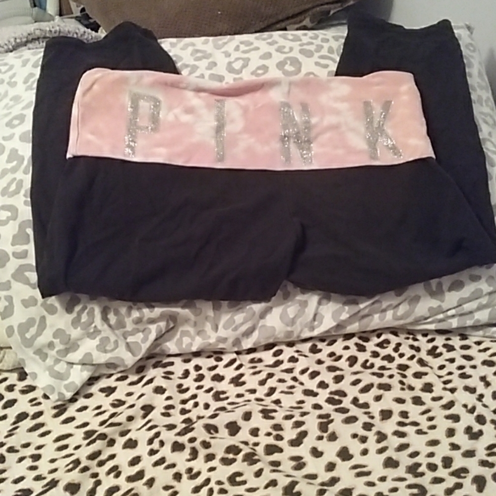 'Pink capris